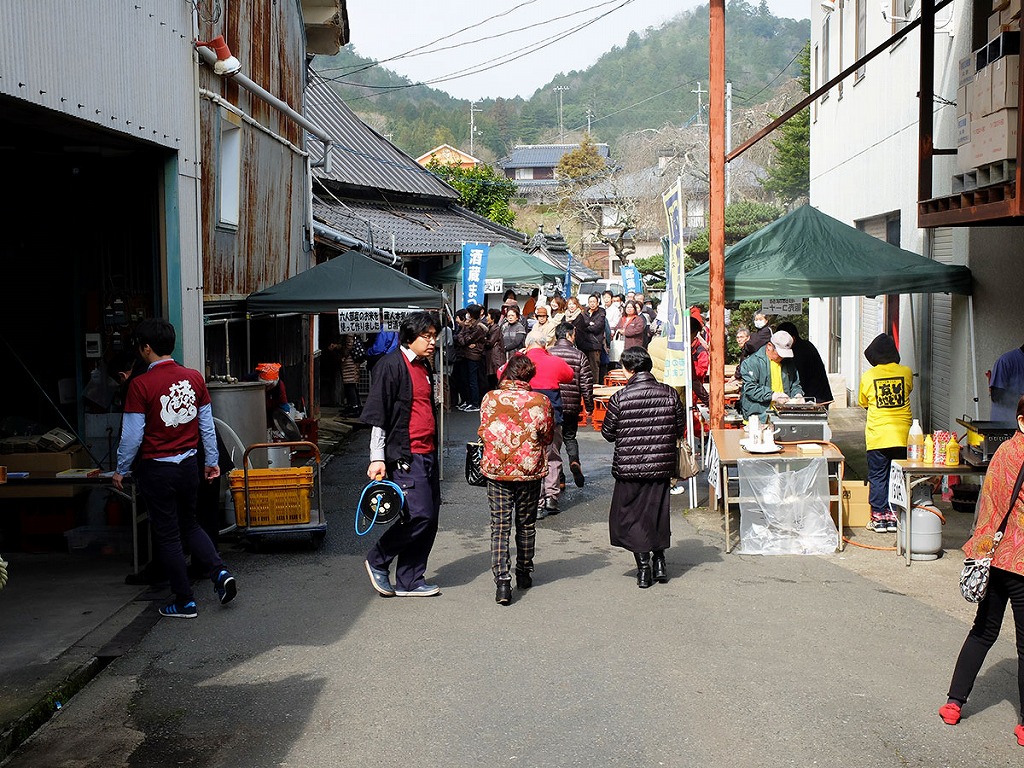 春の陽気、酒蔵まつり