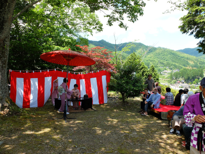 城跡で野点の会｜福知山市三和町川合村